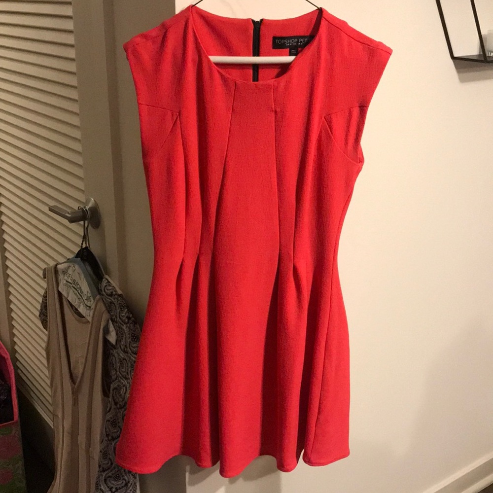 TOPSHOP dress size 6 petite
